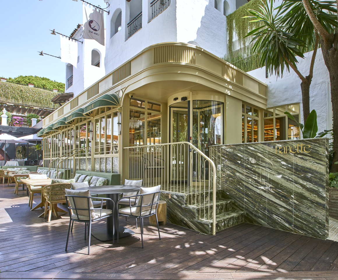 Diseño exterior del restaurante Babette en Marbella, de Dani García