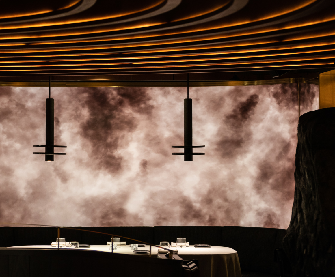 Detalle del diseño interior del restaurante Leña en Marbella, a cargo de la empresa Sixfold