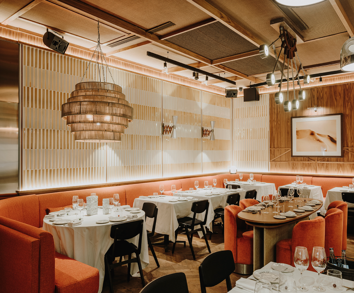 Interior del restaurante Lobito de Mar en Madrid
