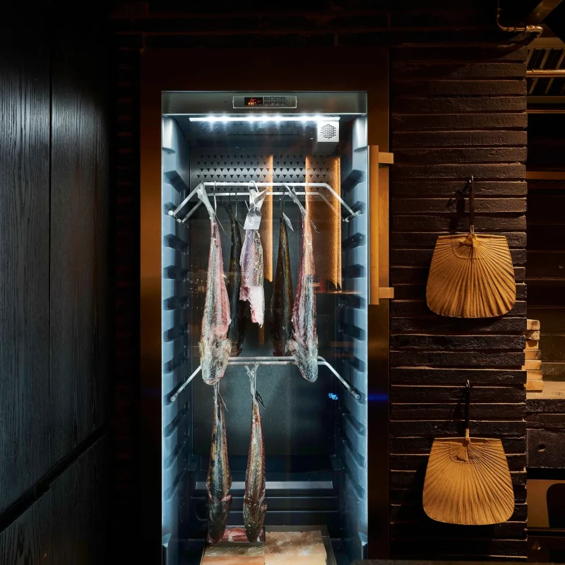 thesixfold-Project-&-Construction-Management-españa-spain-reformas-integrales-apartamentos-casas-restaurantes-SmokedRoom-madrid-dani-garcia