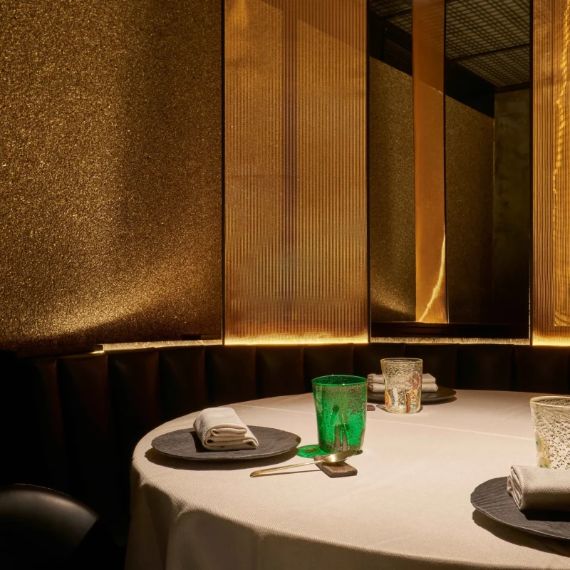 thesixfold-Project-&-Construction-Management-españa-spain-reformas-integrales-apartamentos-casas-restaurantes-SmokedRoom-madrid-dani-garcia