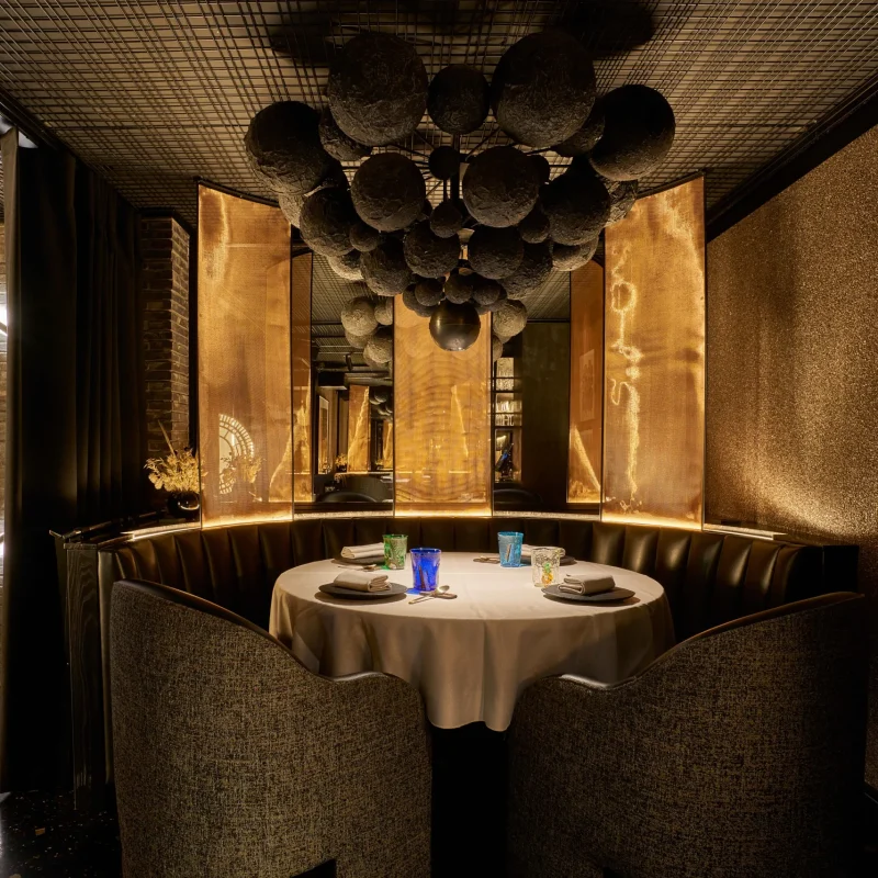 thesixfold-Project-&-Construction-Management-españa-spain-reformas-integrales-apartamentos-casas-restaurantes-SmokedRoom-madrid-dani-garcia